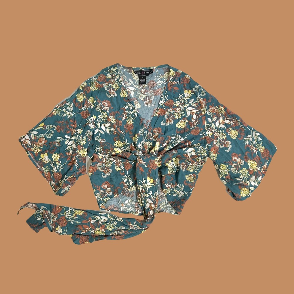 Floral Flounce Sleeve Top